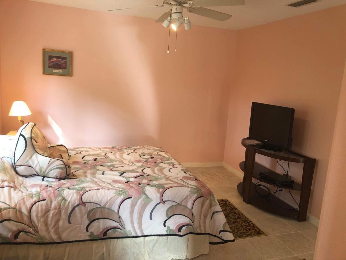 Beautiful Quiet Studio!! Sarasota Ngoại thất bức ảnh
